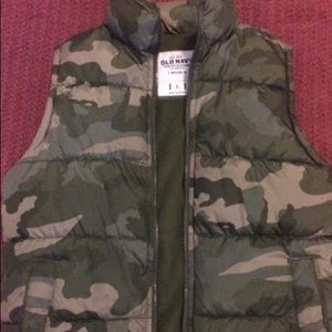 Camo vest